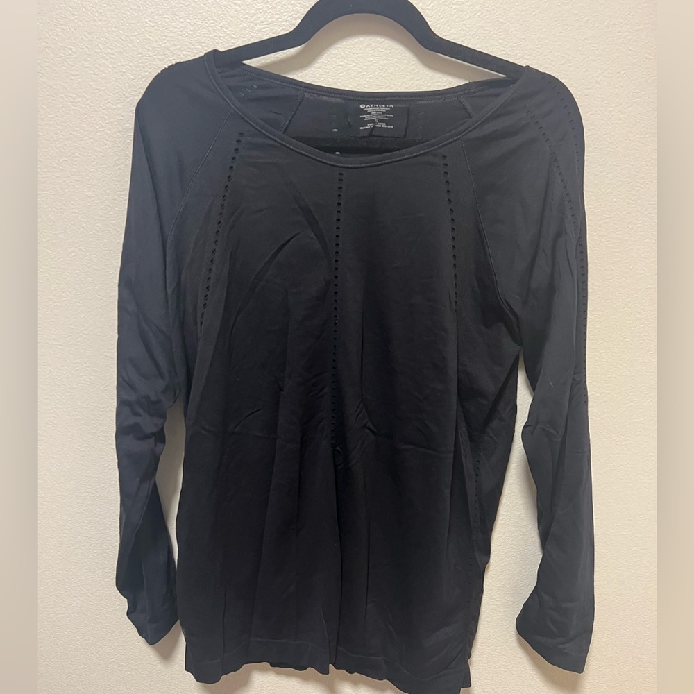 Athleta black long sleeve top